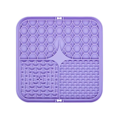 Transform Bath Time into Fun with the Pet Lick Silicone Slow Feeder Mat – Perfect for Dogs!