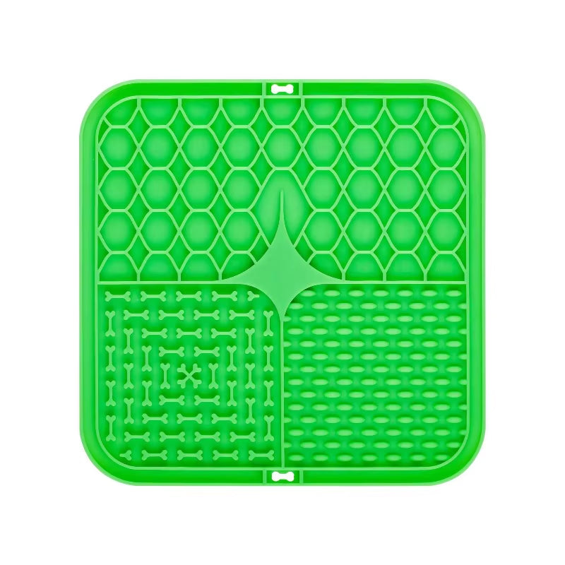 Transform Bath Time into Fun with the Pet Lick Silicone Slow Feeder Mat – Perfect for Dogs!