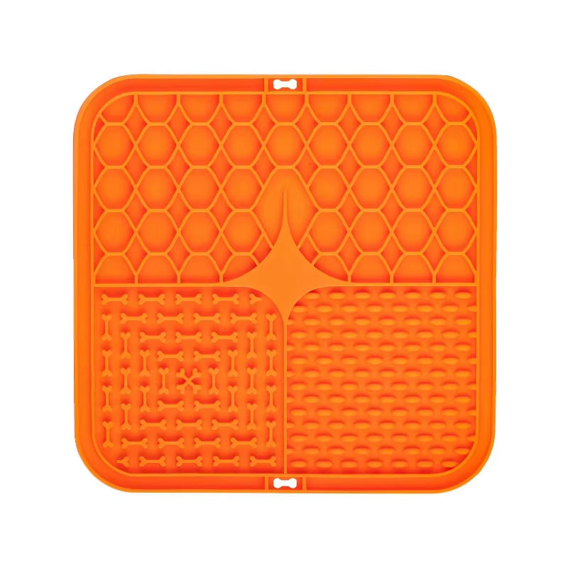 Transform Bath Time into Fun with the Pet Lick Silicone Slow Feeder Mat – Perfect for Dogs!