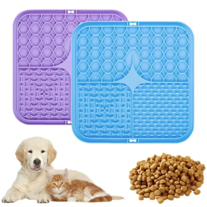 Transform Bath Time into Fun with the Pet Lick Silicone Slow Feeder Mat – Perfect for Dogs!